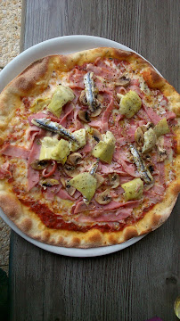 Pizza du Restaurant Pizzeria des Salines à Salins-les-Bains - n°6
