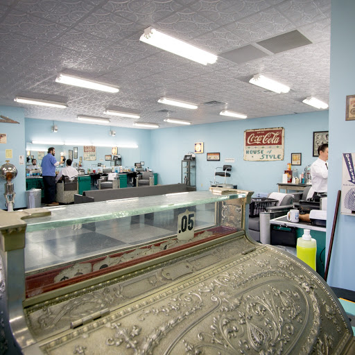 Barber Shop «Hawkins Barber Shop», reviews and photos, 1101 Riverwood Dr, Nashville, TN 37216, USA