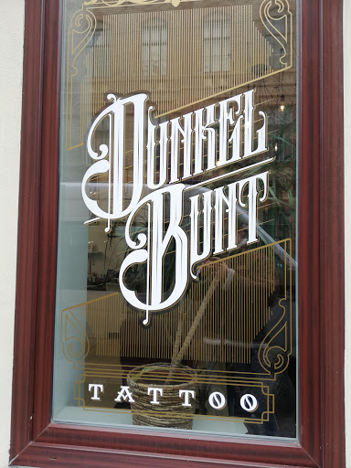 Dunkelbunt Tattoo Studio