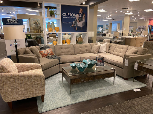 Furniture Store «La-Z-Boy Furniture Galleries», reviews and photos, 130 S Central Ave, Hartsdale, NY 10530, USA