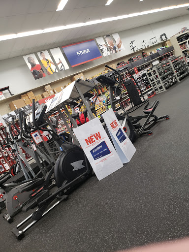 Sporting Goods Store «Academy Sports + Outdoors», reviews and photos, 4232 Ambassador Caffery Pkwy, Lafayette, LA 70508, USA