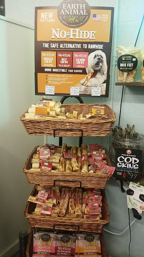 Pet Supply Store «Wags & Whiskers - West Nashville», reviews and photos, 3731 Charlotte Ave, Nashville, TN 37209, USA