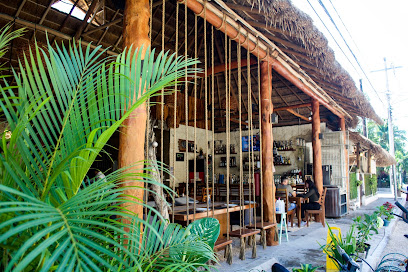 Yaax Ik Restaurant Tulum - C. Centauro Sur 249, Tulum Centro, 77780 Tulum, Q.R., Mexico