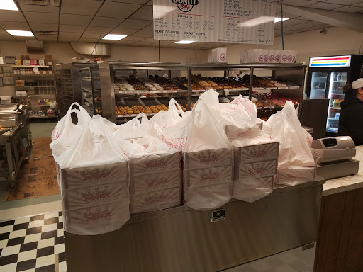 Donut Shop «Spring Donut Shop», reviews and photos, 708 Spring Cypress Rd, Spring, TX 77373, USA
