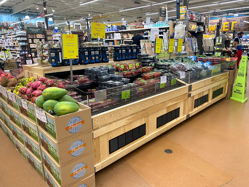 Grocery Store «Whole Foods Market», reviews and photos, 340 N Main St, West Hartford, CT 06117, USA