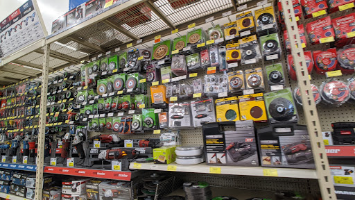 Hardware Store «Harbor Freight Tools», reviews and photos, 6808 W Greenfield Ave, West Allis, WI 53214, USA
