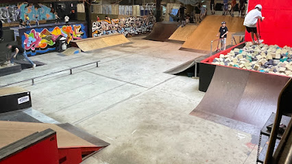 SonSk8 Indoor Skatepark - Auckland (Omaru Ln, Glen Innes)