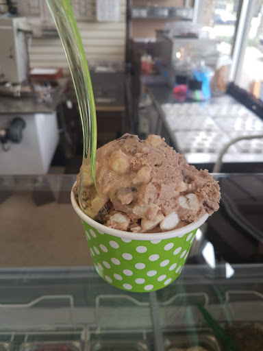 Dessert Shop «Alamo City Chocolate Factory», reviews and photos, 1203 North Loop 1604 W #117, San Antonio, TX 78258, USA