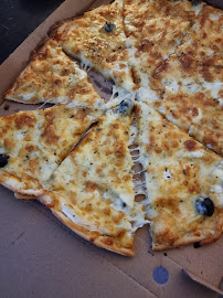 Plats et boissons du Pizzas à emporter Pizza Rossi à Billère - n°4