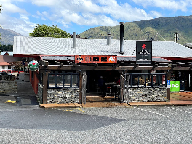 Reviews of Wanaka Bullock Bar in Wanaka - Pub