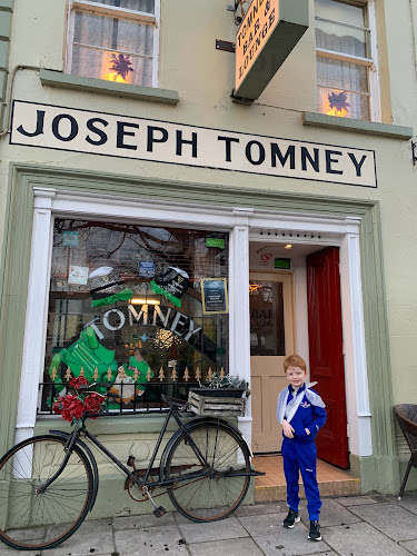 Tomney's Bar - Pub