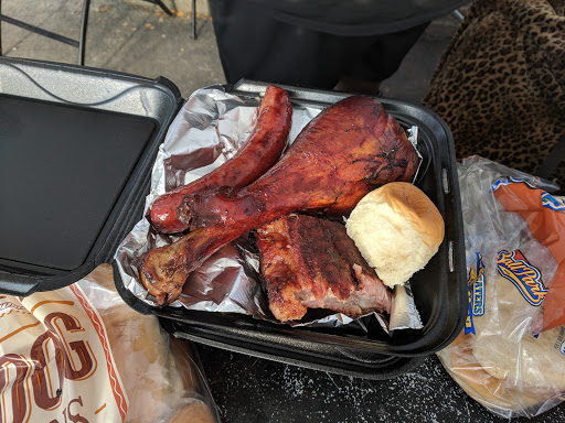 Liquor Store «Cork N Bottle Liquor Store», reviews and photos, 4350 Cane Run Rd, Louisville, KY 40216, USA