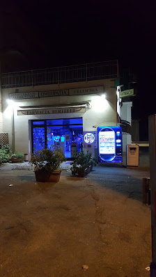 Farmacia BERTELLI DR Gian Luigi Via degli Estensi, 187, 41038 San Felice sul Panaro MO, Italia