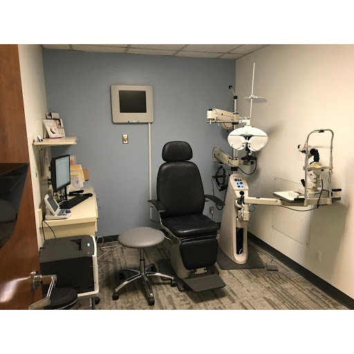 Eye Care Center «LensCrafters», reviews and photos, 618 W Huntington Dr, Monrovia, CA 91016, USA