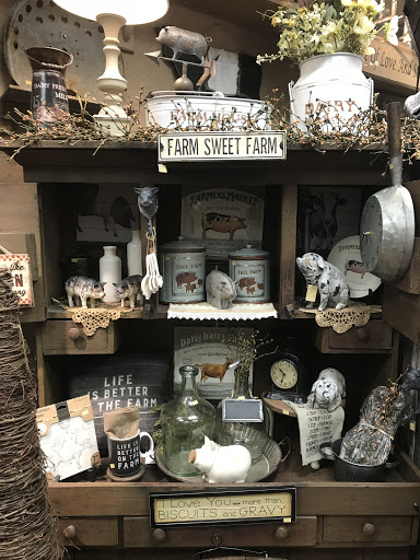 Gift Shop «Country Charm Boutique», reviews and photos, 3501 N Granville Ave, Muncie, IN 47303, USA