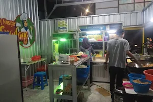 Warung Nasgor Bu Endang image