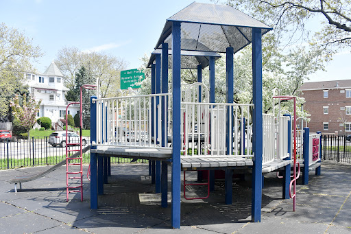 Park «Dyker Beach Park», reviews and photos, 334 Bay 8th St, Brooklyn, NY 11228, USA