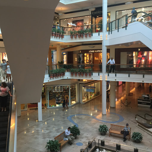 Shopping Mall «Pioneer Place», reviews and photos, 700 SW 5th Ave, Portland, OR 97204, USA