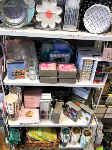 Gift Shop «Foursided», reviews and photos, 2958 N Clark St, Chicago, IL 60657, USA