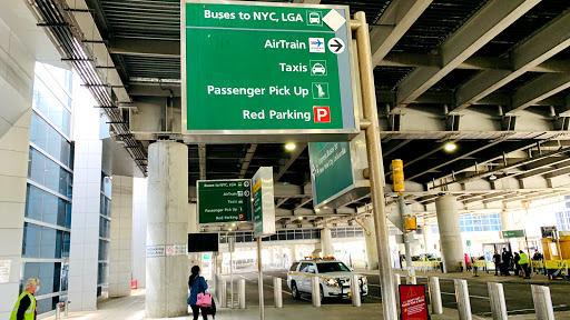 JFK Terminal 8 Red Parking image 8