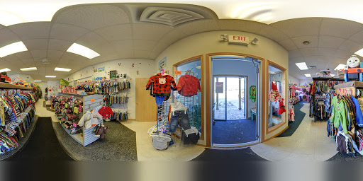 Used Clothing Store «The Bean Sprout», reviews and photos, 150 Pioneer Pl b, Rice Lake, WI 54868, USA