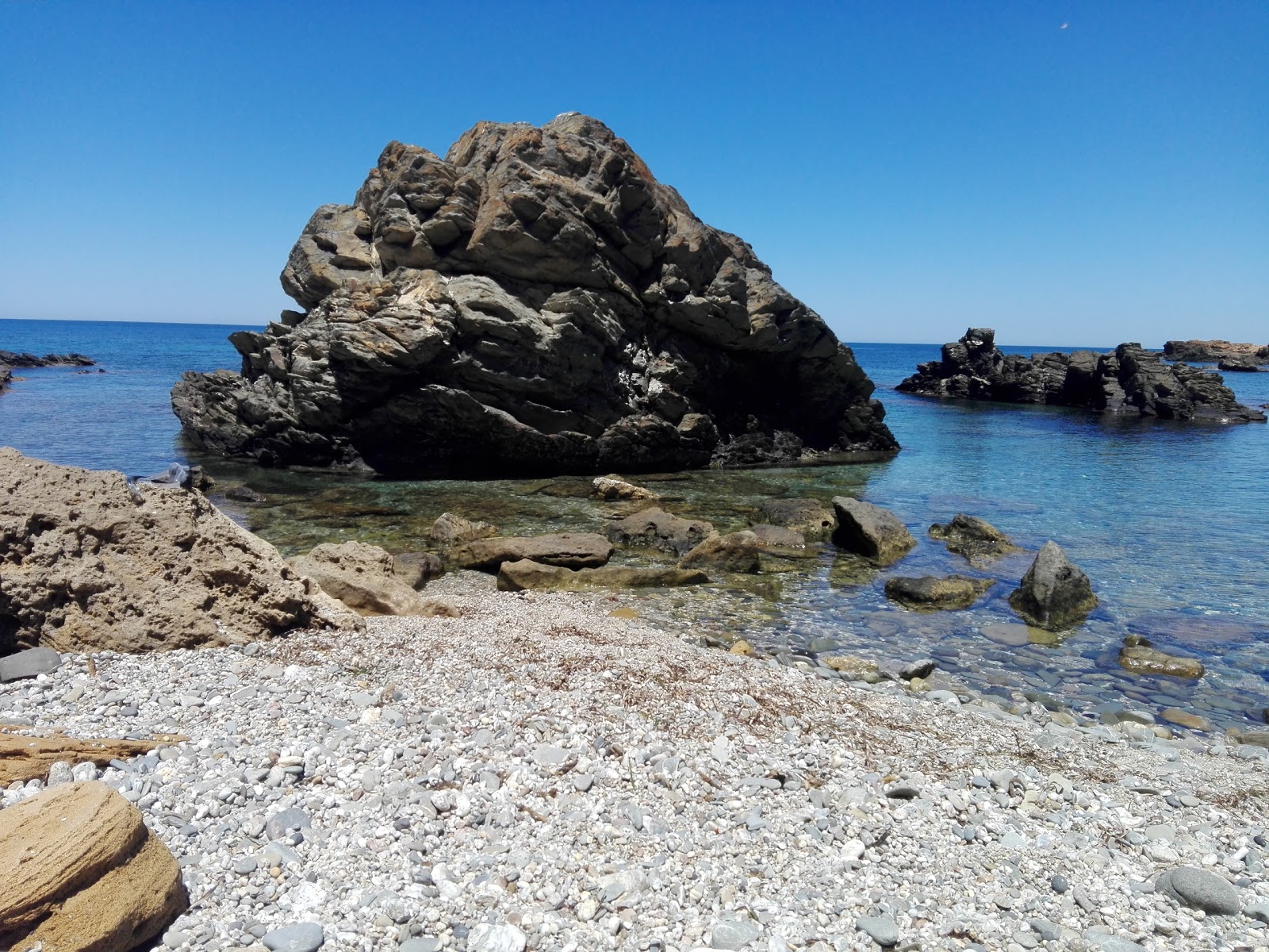 Foto de Punta Campu Sali con parcialmente limpio nivel de limpieza