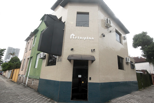 Logo da empresa - Reforplan Reformas Planejadas