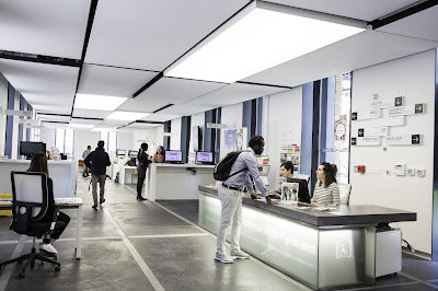 L'Accueil Welcome Desk à Toulouse