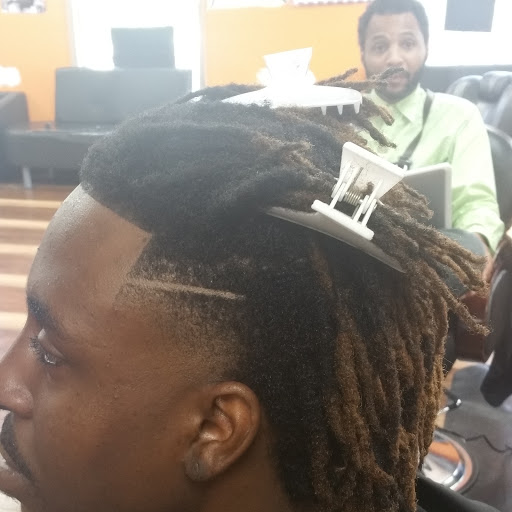 Barber Shop «Miles Barbershop», reviews and photos, 7611 S Osborne Rd #206, Upper Marlboro, MD 20772, USA