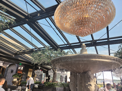 Shopping Mall «The Village at Corte Madera», reviews and photos, 1618 Redwood Hwy, Corte Madera, CA 94925, USA