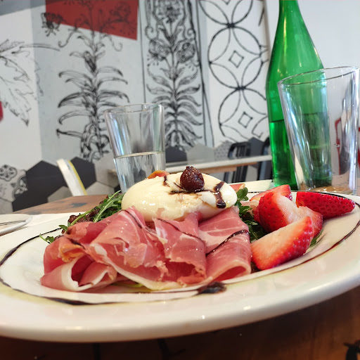 Italian Restaurant «Solunto Restaurant & Bakery», reviews and photos, 1643 India St, San Diego, CA 92101, USA