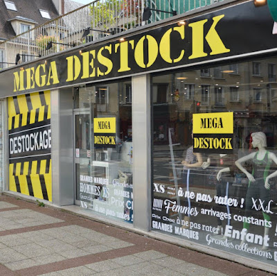 Mega destock à Beauvais