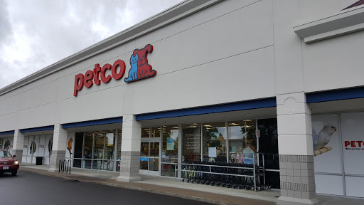 Pet Supply Store «Petco Animal Supplies», reviews and photos, 18200 NW Evergreen Pkwy, Beaverton, OR 97006, USA