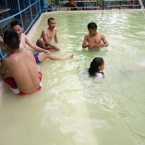 Kolam Renang Umum di Kepulauan Riau: Menikmati Liburan dengan Berenang di Kolam Renang Harapan Utama