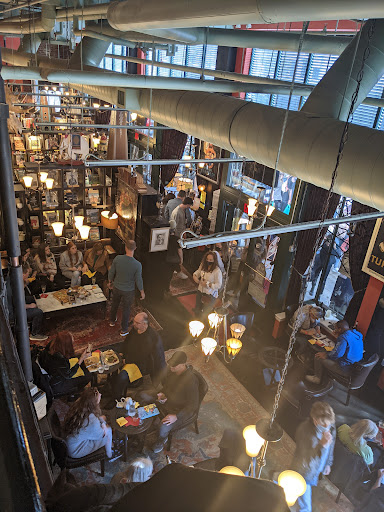 Book Store «Battery Park Book Exchange», reviews and photos, 1 Page Ave #101, Asheville, NC 28801, USA