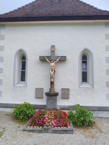 Kommentare und Rezensionen über Heiligkreuz-Kirche Bernrain