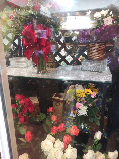 Florist «Flowers By Donna», reviews and photos, 11700 SW Hall Blvd, Tigard, OR 97223, USA