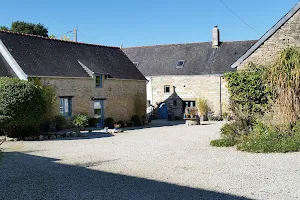 Brittany Spa Cottages image
