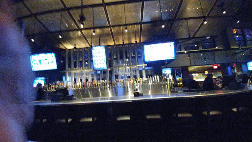 Yard House