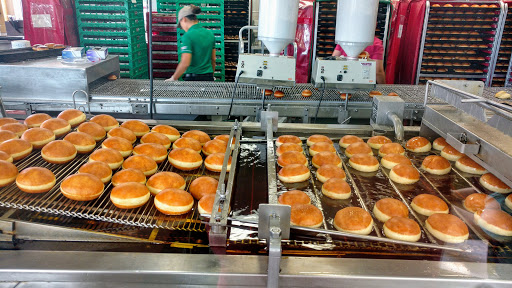 Bakery «Krispy Kreme Doughnuts», reviews and photos, 5318 W Irlo Bronson Memorial Hwy, Kissimmee, FL 34746, USA