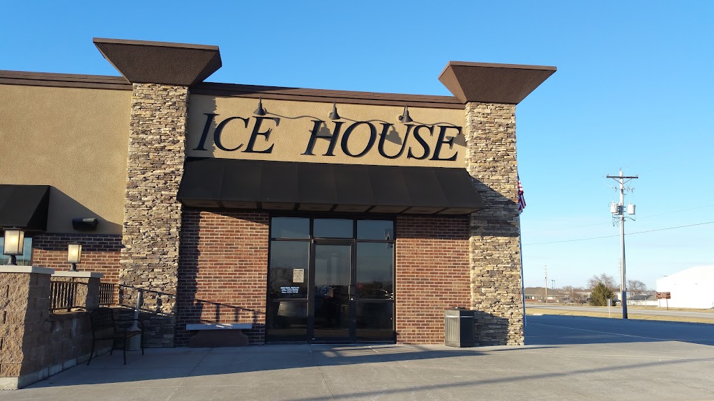 Ice House 51632