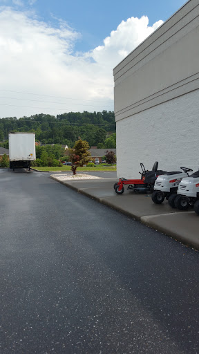 Furniture Store «Schewel Furniture Company», reviews and photos, 2091 Evelyn Byrd Ave, Harrisonburg, VA 22801, USA