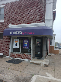 Metro by T-Mobile - Photo 2 - Car repair in Philadelphia, PA, Philadelphia