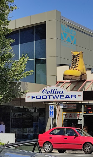 Collins Family Footwear - Shoe store