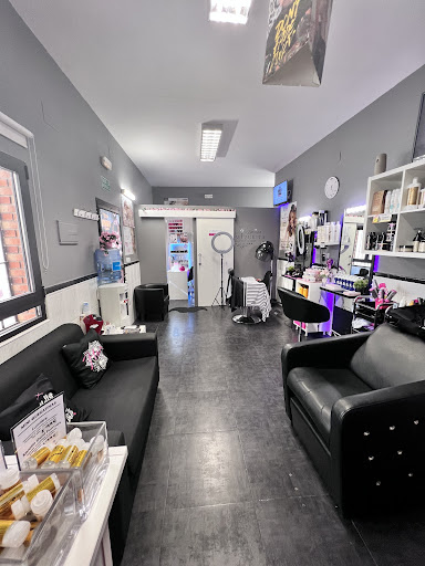 MIRIAM ZURITA Peluquería & Estética Unisex en Cabañas de laSagra, Toledo