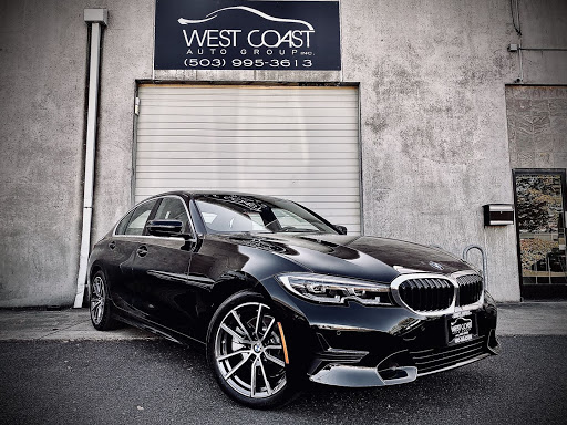 Used Car Dealer «West Coast Auto Group», reviews and photos, 231 NE 10th Ave, Portland, OR 97232, USA