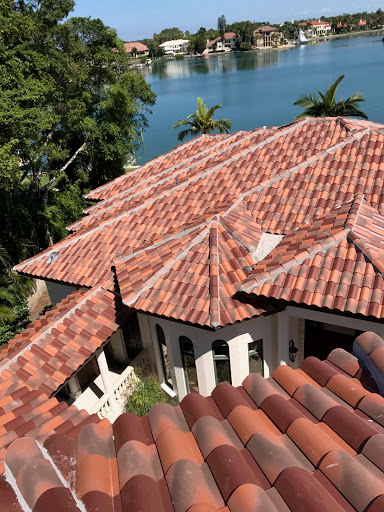 Avery Roof Services, LLC in Sarasota, Florida