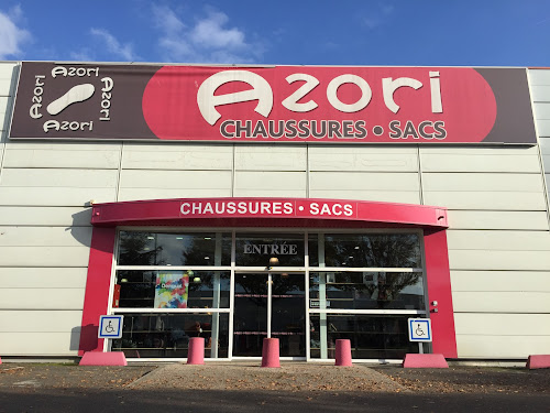 Magasin de chaussures A Z O R I Chausseur & family store Auch