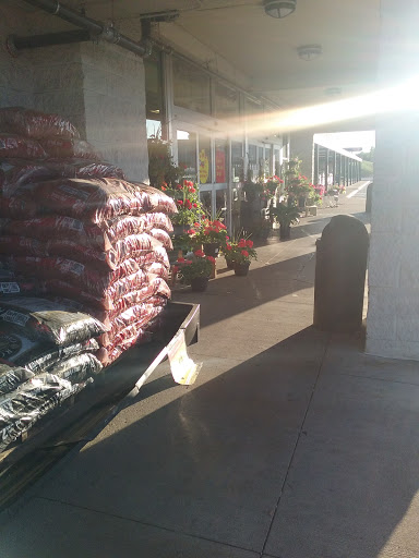 Grocery Store «Kroger», reviews and photos, 3701 National Rd E, Richmond, IN 47374, USA