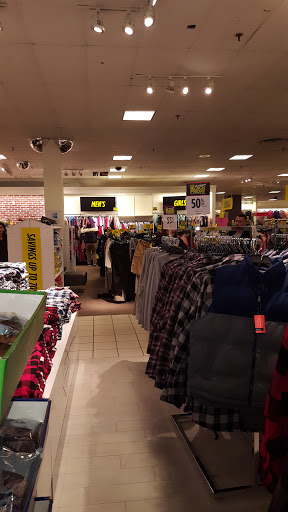 Shopping Mall «Apple Blossom Mall», reviews and photos, 1850 Apple Blossom Dr, Winchester, VA 22601, USA